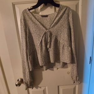 Preppy Cute poka dot ruffle top